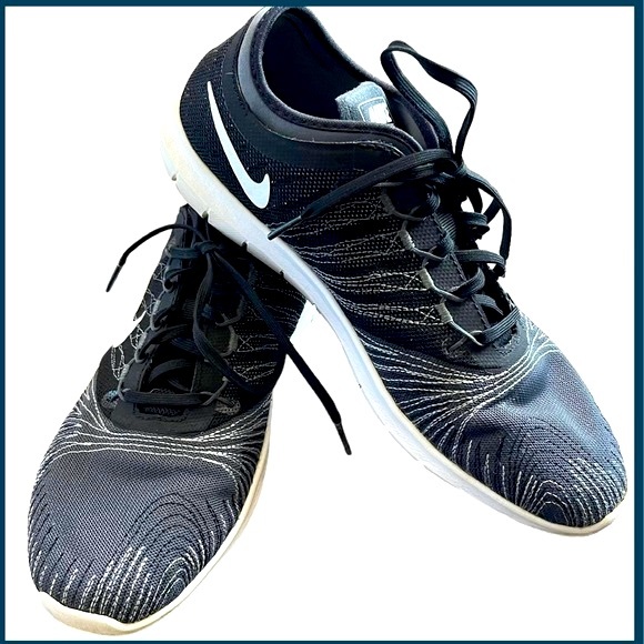 Nike Flex Adapt TR Dark Grey Black Training Athletic Shoe (9) - Picture 4 of 11